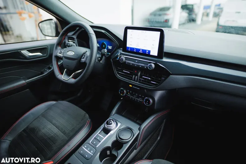Ford Kuga din 2023 cu 8.100 km - oferta FOR184140 - foto 12