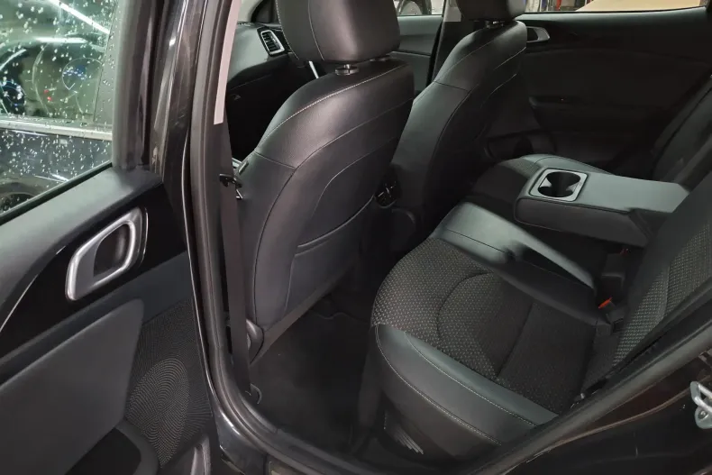 Kia XCeed din 2020 cu 99.418 km - oferta KIA184142 - foto 28