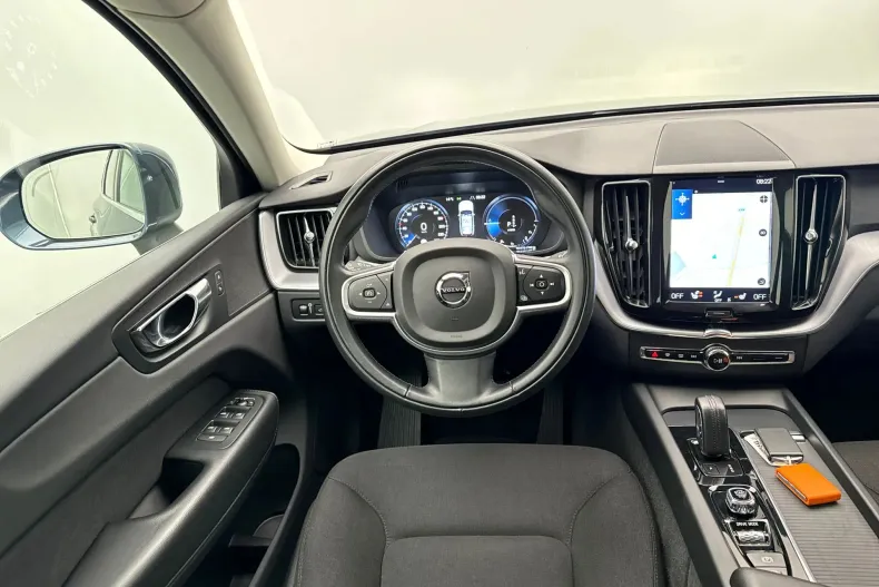 Volvo XC60 din 2021 cu 107.975 km - oferta VOL184144 - foto 6