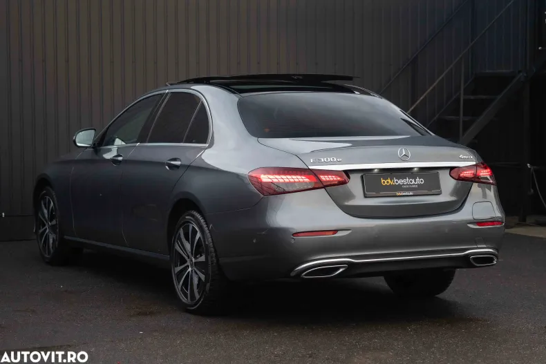 Mercedes-Benz E din 2021 cu 106.284 km - oferta MER184147 - foto 25