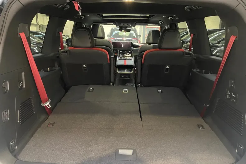 Nissan Armada din 2026 cu 20 km - oferta NIS184156 - foto 18