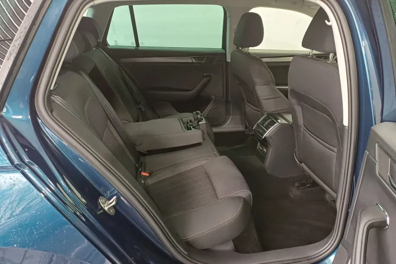 Skoda Superb din 2022 cu 119.690 km - oferta SKO184158 - foto 35