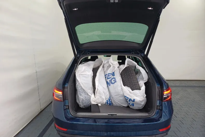 Skoda Superb din 2022 cu 119.690 km - oferta SKO184158 - foto 38