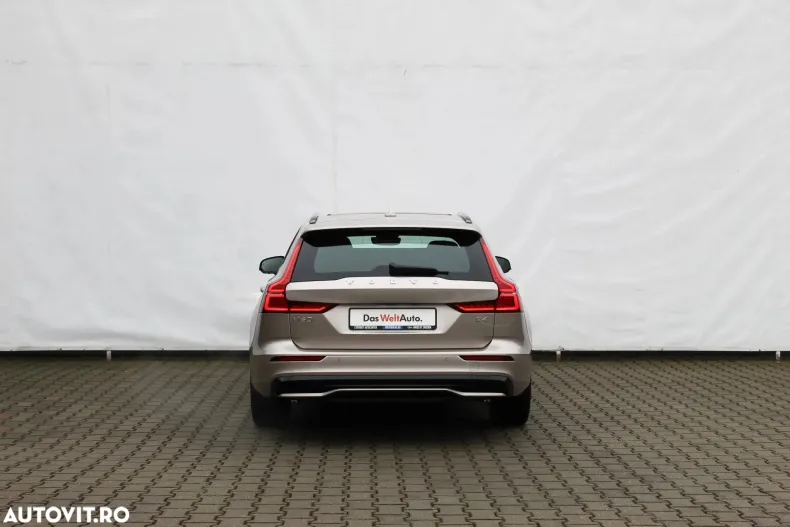 Volvo V60 din 2025 cu 500 km - oferta VOL184162 - foto 6