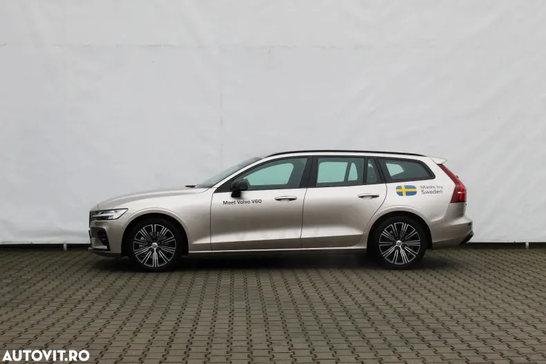 Volvo V60 din 2025 cu 500 km - oferta VOL184162 - foto 8