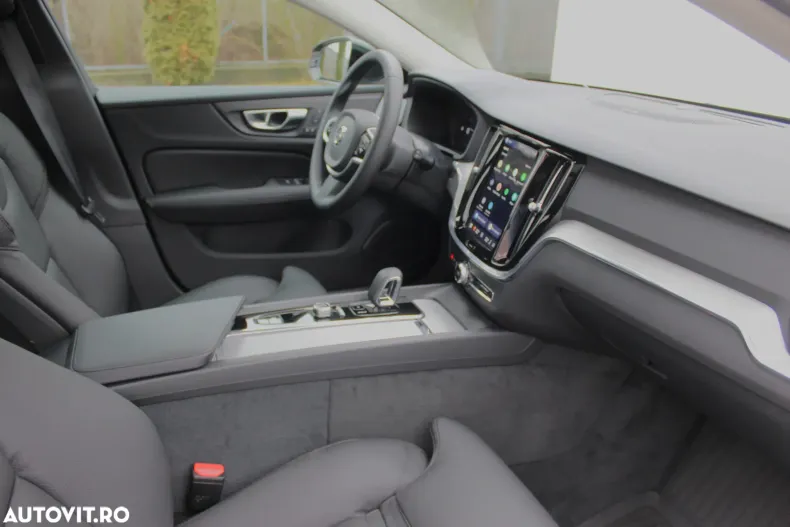 Volvo V60 din 2025 cu 500 km - oferta VOL184162 - foto 40