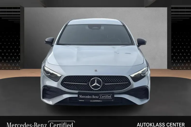 Mercedes-Benz A 200 (Clasa A) din 2024 cu 31.196 km - oferta MER184164 - foto 3