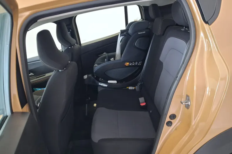 Dacia Sandero Stepway din 2024 cu 17.387 km - oferta DAC184165 - foto 18