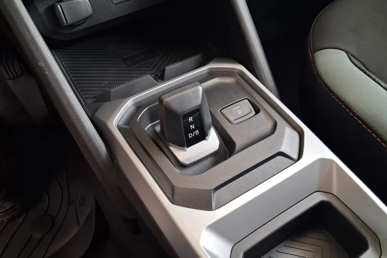 Dacia Duster din 2025 cu 5 km - oferta DAC184166 - foto 11