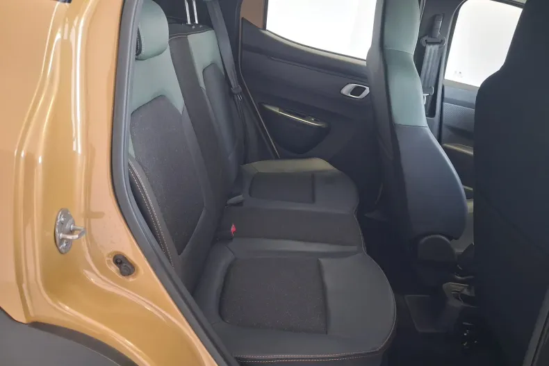 Dacia Spring din 2024 cu 4.555 km - oferta DAC184167 - foto 19