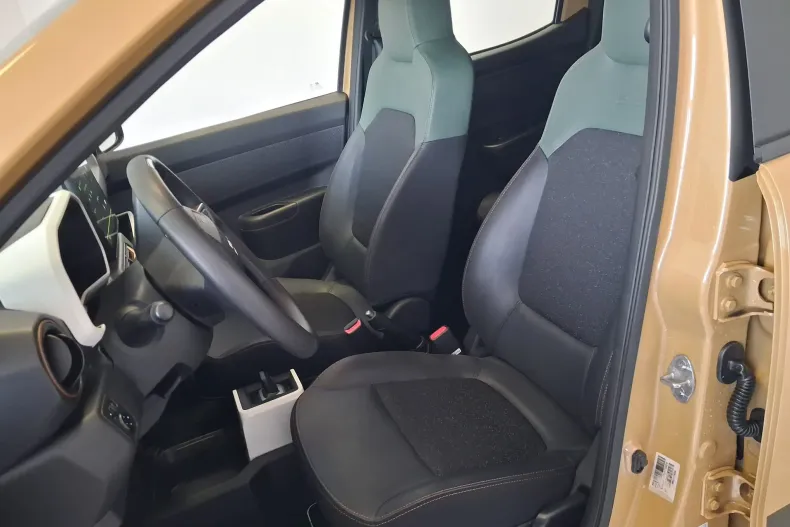 Dacia Spring din 2024 cu 4.555 km - oferta DAC184167 - foto 20