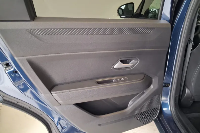 Dacia Bigster din 2025 cu 12.556 km - oferta DAC184168 - foto 17