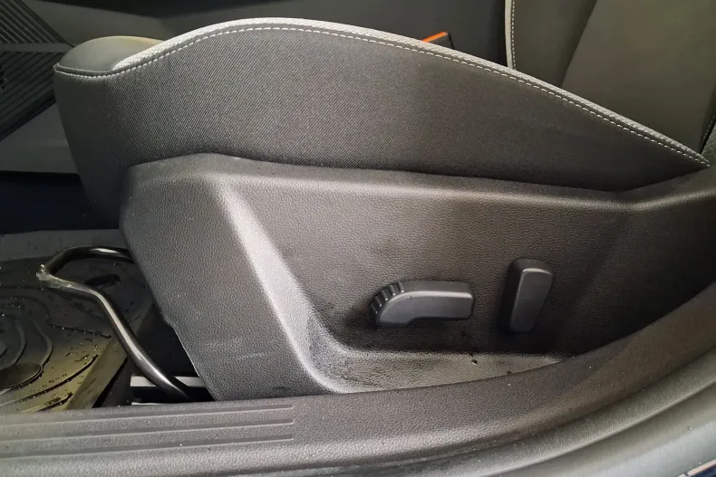 Dacia Bigster din 2025 cu 12.556 km - oferta DAC184168 - foto 37