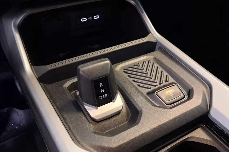 Dacia Bigster din 2025 cu 12.556 km - oferta DAC184168 - foto 38