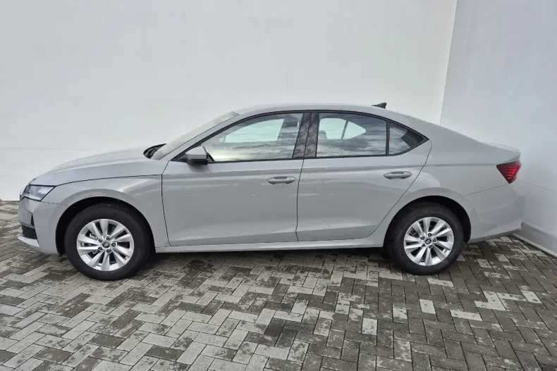 Skoda Octavia din 2025 cu 500 km - oferta SKO184169 - foto 2