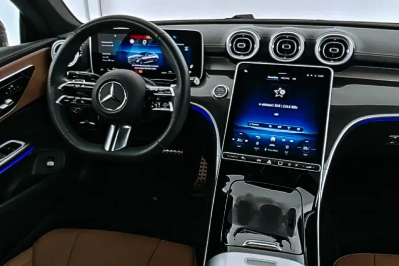 Mercedes-Benz CLE din 2024 cu 9.709 km - oferta MER184171 - foto 4