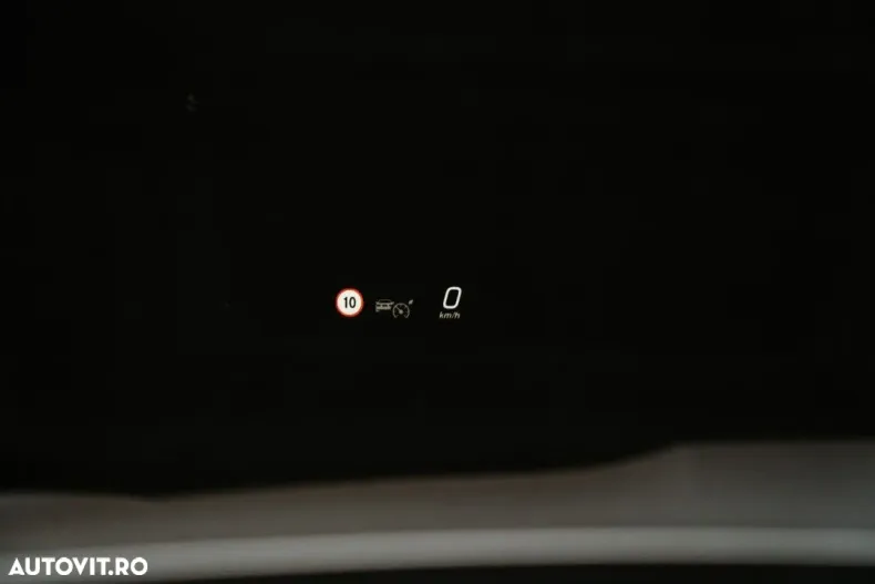 Mercedes-Benz GLC din 2024 cu 18.000 km - oferta MER184174 - foto 30