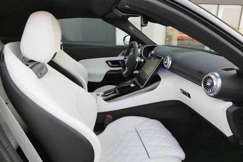 Mercedes-Benz SL din 2023 cu 7.050 km - oferta MER184175 - foto 10