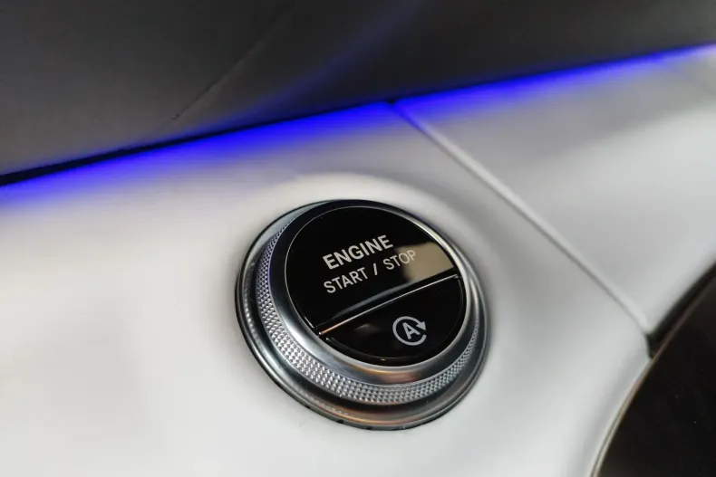 Mercedes-Benz SL din 2023 cu 7.050 km - oferta MER184175 - foto 21