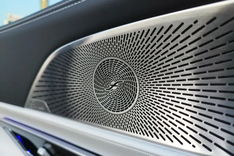 Mercedes-Benz SL din 2023 cu 7.050 km - oferta MER184175 - foto 24