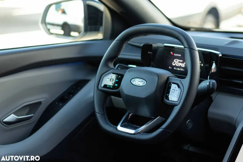 Ford Explorer din 2024 cu 3.500 km - oferta FOR184177 - foto 17