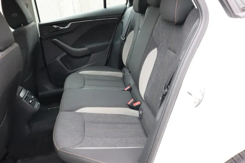 Skoda Scala din 2020 cu 61.571 km - oferta SKO184183 - foto 19