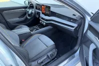 Skoda Superb din 2025 cu 14 km - oferta SKO184185 - foto 34