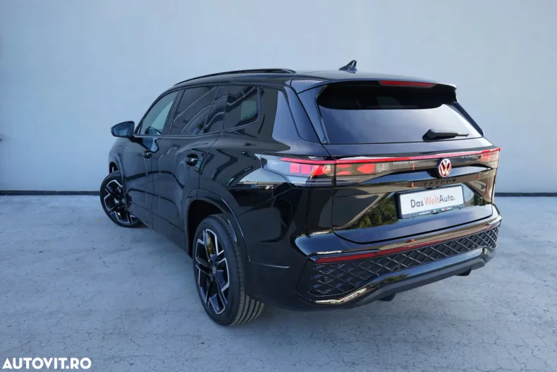 Volkswagen Tayron din 2025 cu 5.000 km - oferta VOL184186 - foto 3