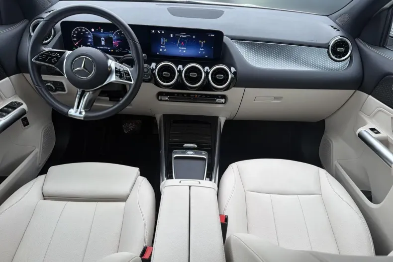 Mercedes-Benz GLA din 2024 cu 19.535 km - oferta MER184188 - foto 20