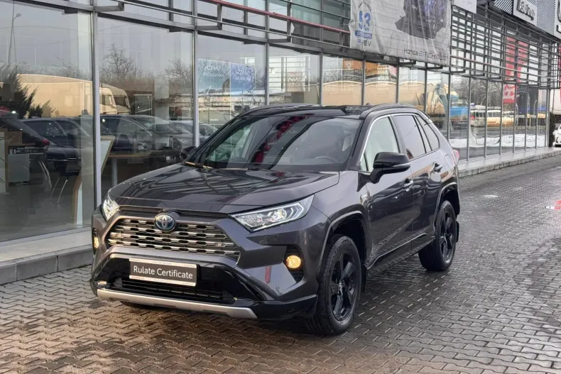 Toyota RAV4 din 2021 cu 82.618 km - oferta TOY184193 - foto 2