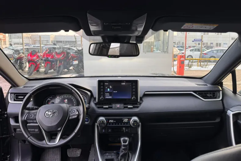 Toyota RAV4 din 2021 cu 82.618 km - oferta TOY184193 - foto 12