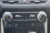 Toyota RAV4 din 2021 cu 82.618 km - oferta TOY184193 - foto 17