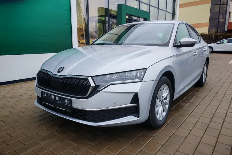 Skoda Octavia din 2025 cu 5 km - oferta SKO184198 - foto 1