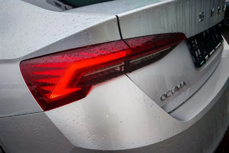 Skoda Octavia din 2025 cu 5 km - oferta SKO184198 - foto 10