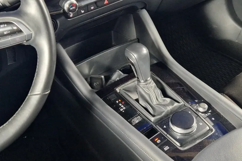 Mazda 3 din 2023 cu 35.005 km - oferta MAZ184199 - foto 28