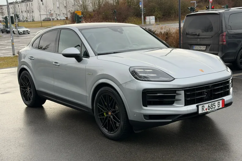 Porsche Cayenne Coupe din 2024 cu 30.500 km - oferta POR184200 - foto 5