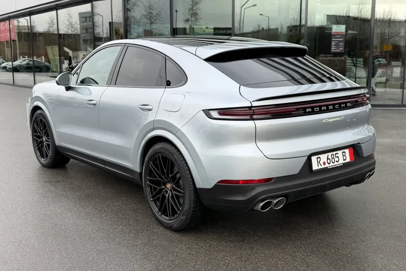 Porsche Cayenne Coupe din 2024 cu 30.500 km - oferta POR184200 - foto 6