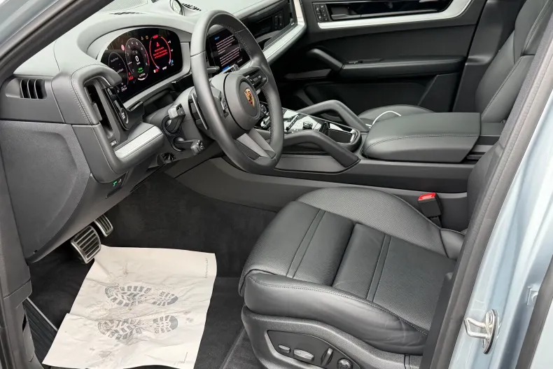 Porsche Cayenne Coupe din 2024 cu 30.500 km - oferta POR184200 - foto 7