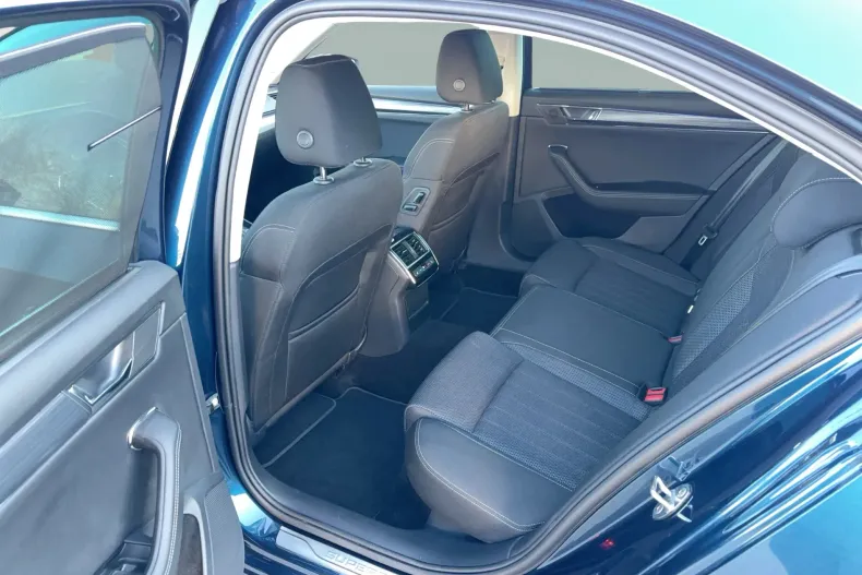 Skoda Superb din 2022 cu 73.489 km - oferta SKO184204 - foto 27