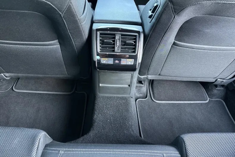 Skoda Superb din 2022 cu 73.489 km - oferta SKO184204 - foto 29