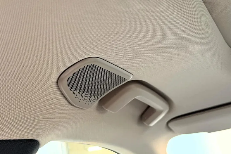 Lynk&Co 08 din 2025 cu 10 km - oferta LYN184205 - foto 14