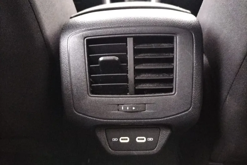 Volkswagen T-Roc din 2021 cu 52.844 km - oferta VOL184212 - foto 11