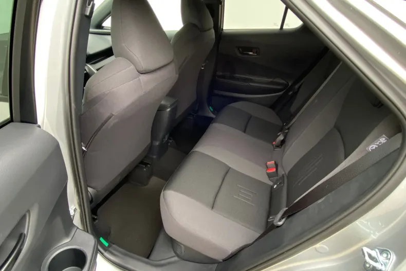 Toyota C-HR din 2025 cu 1.200 km - oferta TOY184218 - foto 6