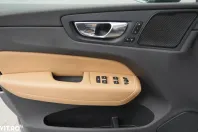 Volvo XC60 din 2020 cu 154.604 km - oferta VOL184221 - foto 15