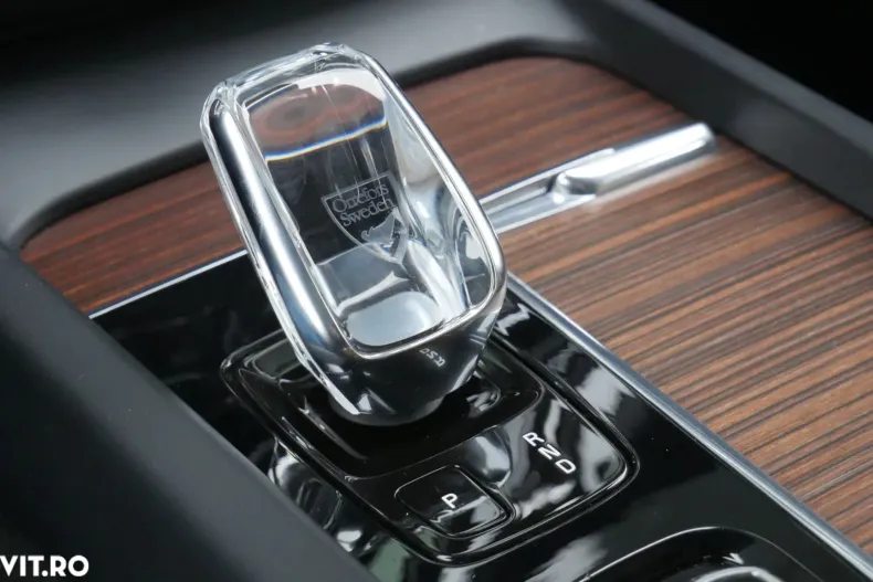 Volvo XC60 din 2020 cu 154.604 km - oferta VOL184221 - foto 31