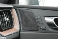 Volvo XC60 din 2020 cu 154.604 km - oferta VOL184221 - foto 34