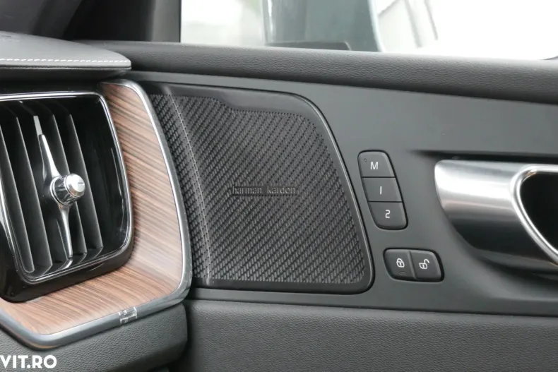 Volvo XC60 din 2020 cu 154.604 km - oferta VOL184221 - foto 34