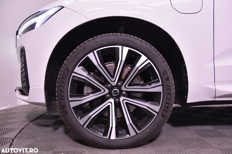 Volvo XC60 din 2022 cu 134.553 km - oferta VOL184228 - foto 13