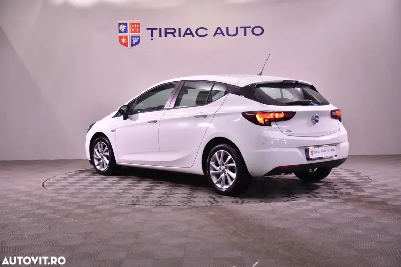 Opel Astra din 2020 cu 71.775 km - oferta OPE184230 - foto 3