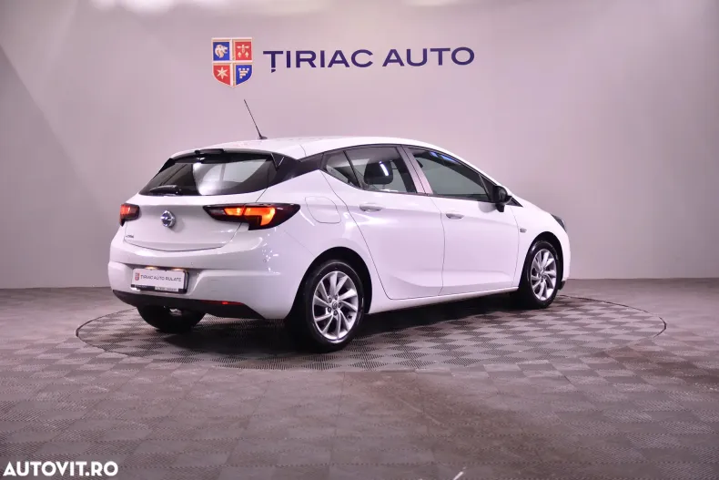 Opel Astra din 2020 cu 71.775 km - oferta OPE184230 - foto 5